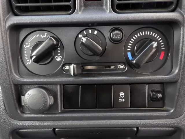 日産 クリッパートラック 3BD-DR16T(2WD)の写真11