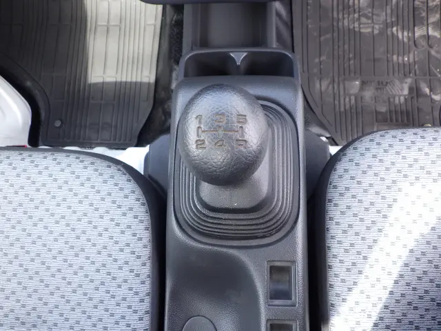 日産 クリッパートラック 3BD-DR16T(2WD)の写真13