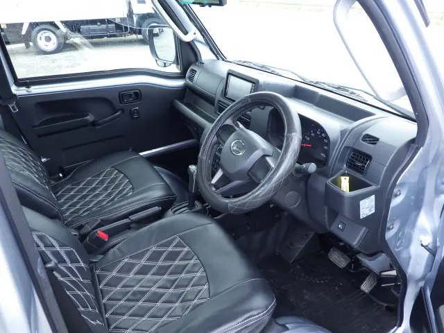 ダイハツ ハイゼットトラック 3BD-S500P(2WD)の写真6