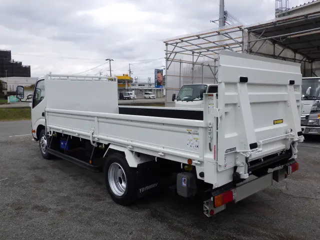 トヨタ トヨエース TKG-XZU650(2WD)の写真2