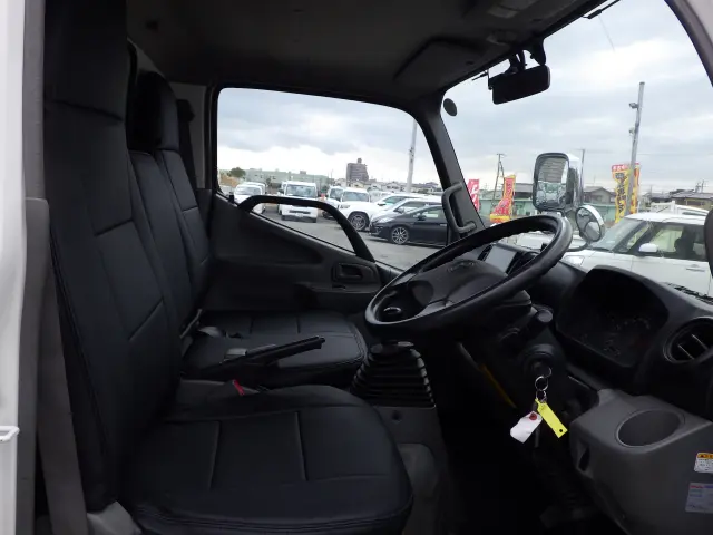 トヨタ トヨエース TKG-XZU650(2WD)の写真7