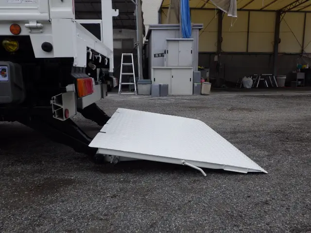 トヨタ トヨエース TKG-XZU650(2WD)の写真24