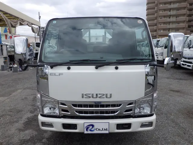 いすゞ エルフ TKG-NJR85A(2WD)の写真4