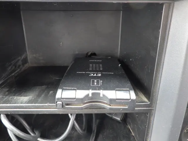 いすゞ エルフ TKG-NJR85A(2WD)の写真14