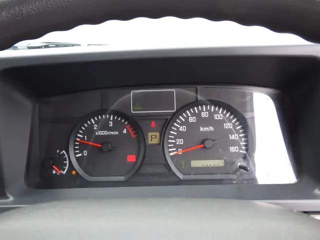 いすゞ エルフ TKG-NJR85A(2WD)の写真18