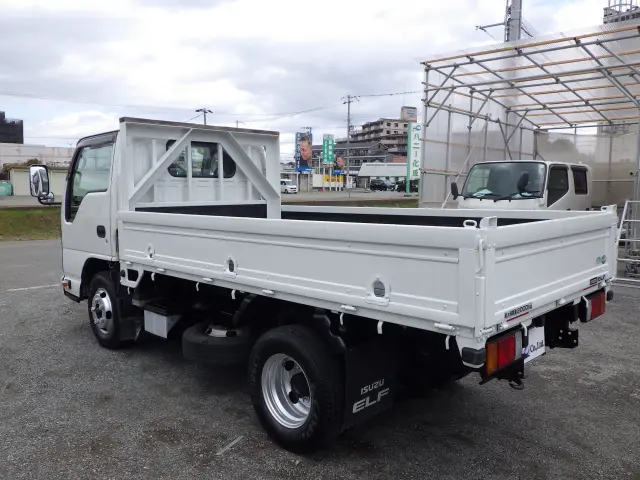 いすゞ エルフ TKG-NJR85A(2WD)の写真24