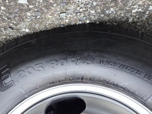 いすゞ エルフ TKG-NJR85A(2WD)の写真27