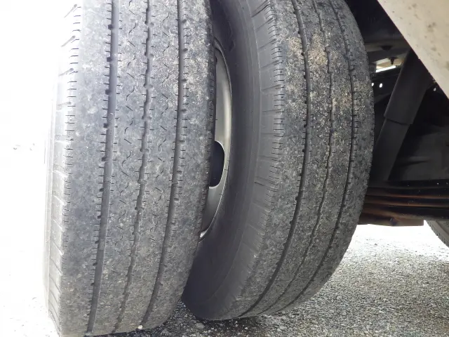 いすゞ エルフ TKG-NJR85A(2WD)の写真30