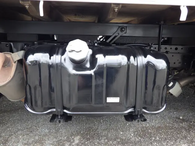 いすゞ エルフ TKG-NJR85A(2WD)の写真32