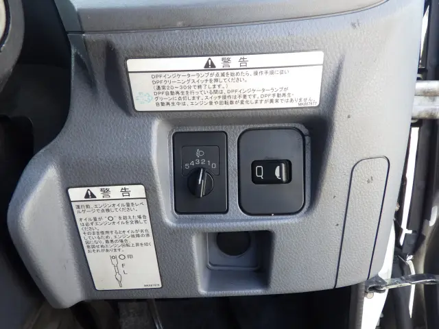 三菱 キャンター TKG-FEA50(2WD)の写真14
