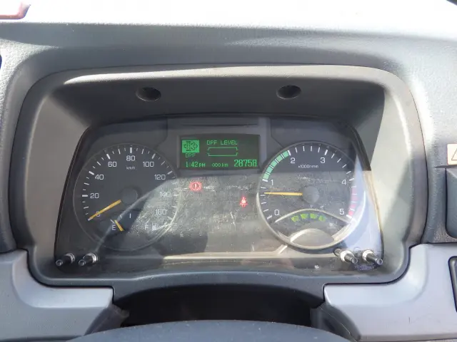 三菱 キャンター TKG-FEA50(2WD)の写真18