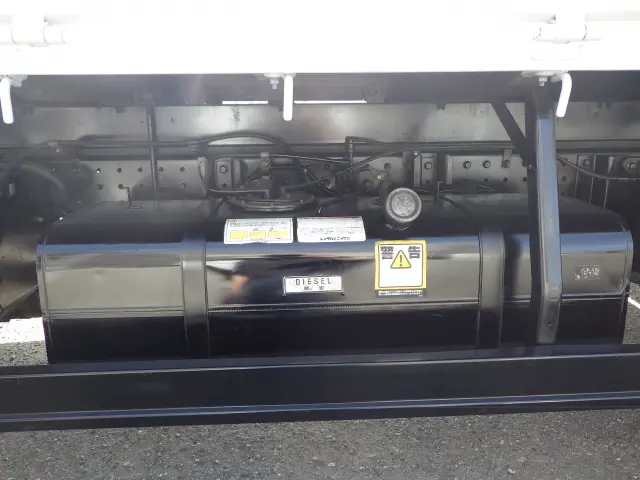三菱 キャンター TKG-FEA50(2WD)の写真32