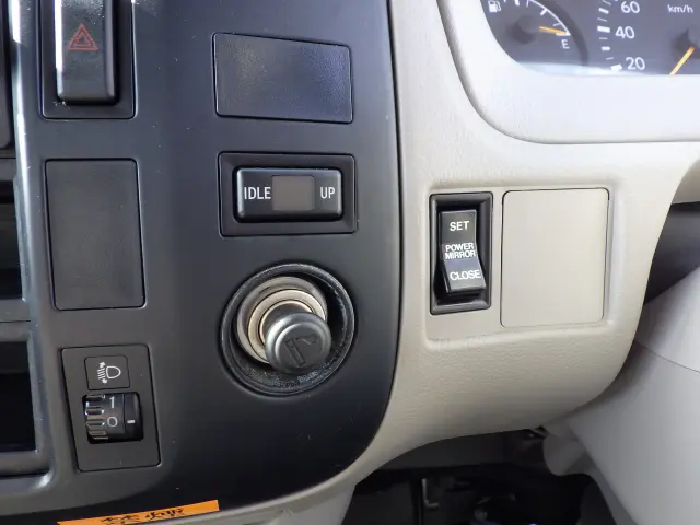 トヨタ ダイナ ADF-KDY231(2WD)の写真16