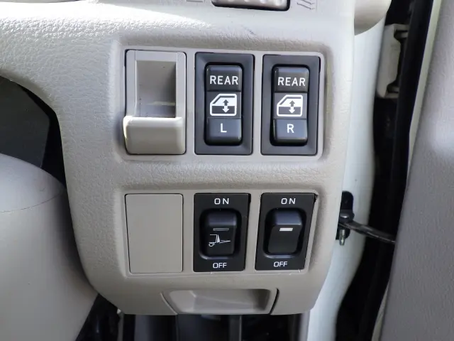 トヨタ ダイナ ADF-KDY231(2WD)の写真19