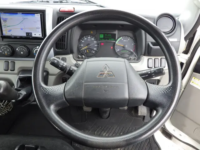 三菱 キャンター TPG-FBA20(2WD)の写真19