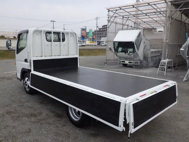 三菱 キャンター TPG-FBA20(2WD)の写真24