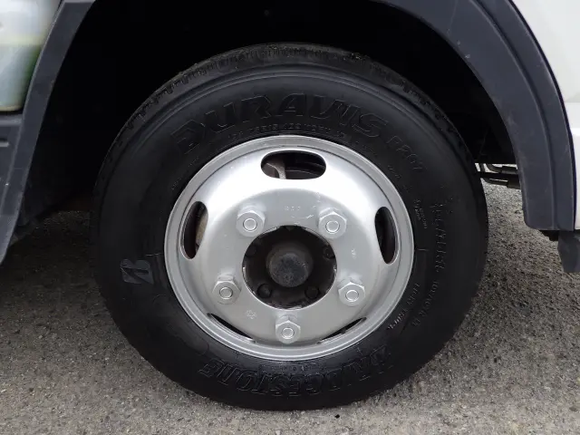 三菱 キャンター TPG-FBA20(2WD)の写真28