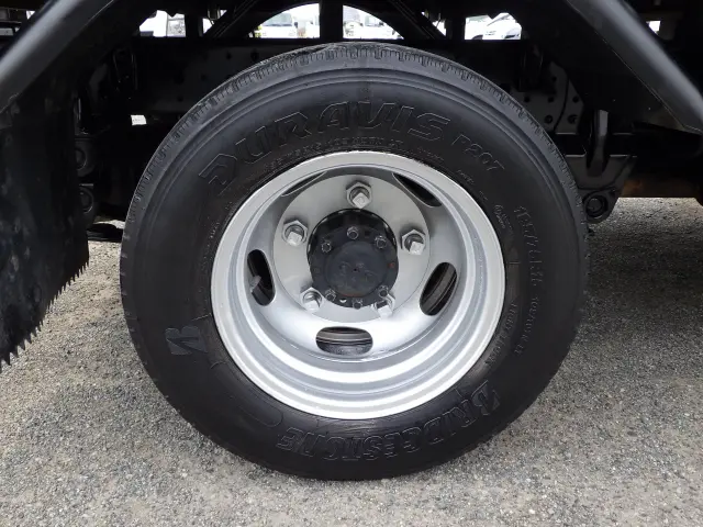 三菱 キャンター TPG-FBA20(2WD)の写真30