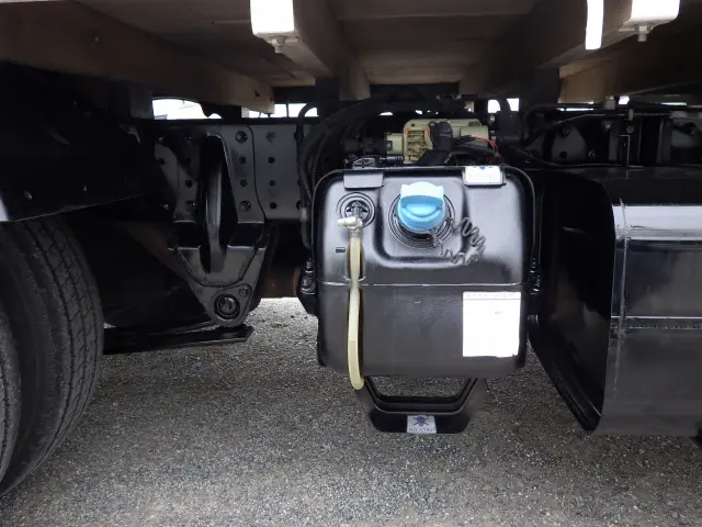 三菱 キャンター TPG-FBA20(2WD)の写真37