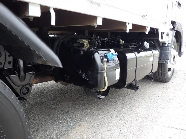 三菱 キャンター TPG-FBA20(2WD)の写真38