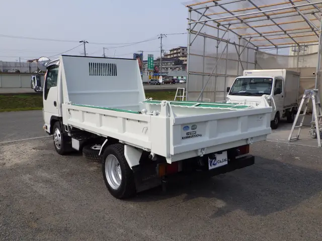 いすゞ エルフ TKG-NJR85AN(2WD)の写真2