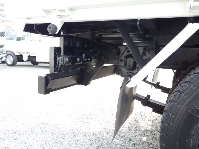 いすゞ エルフ TKG-NJR85AN(2WD)の写真33