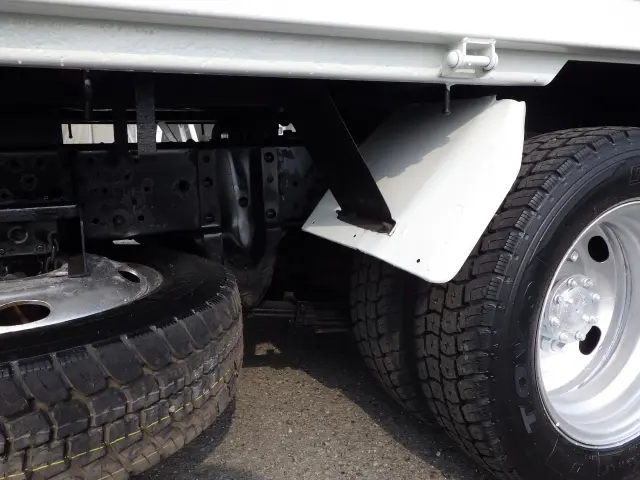 いすゞ エルフ TKG-NJR85AN(2WD)の写真34