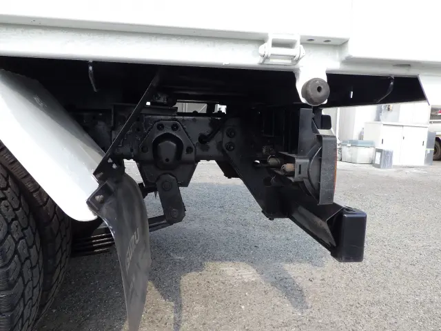 いすゞ エルフ TKG-NJR85AN(2WD)の写真36