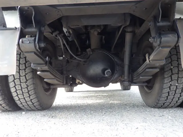 いすゞ エルフ TKG-NJR85AN(2WD)の写真38