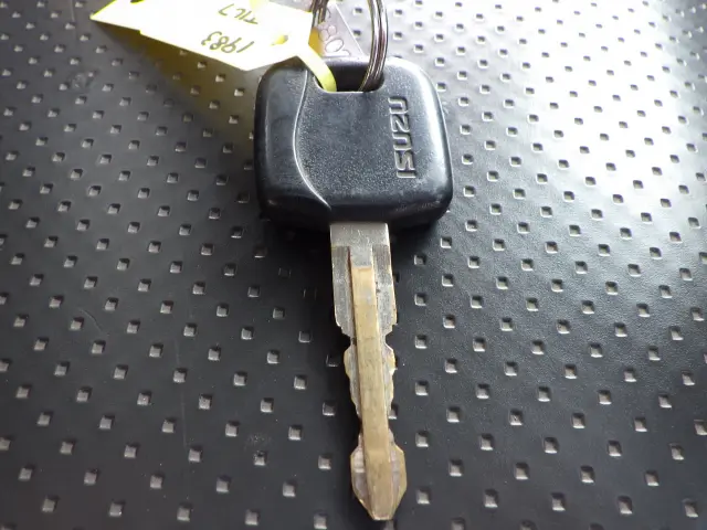 いすゞ エルフ TKG-NJR85AN(2WD)の写真45