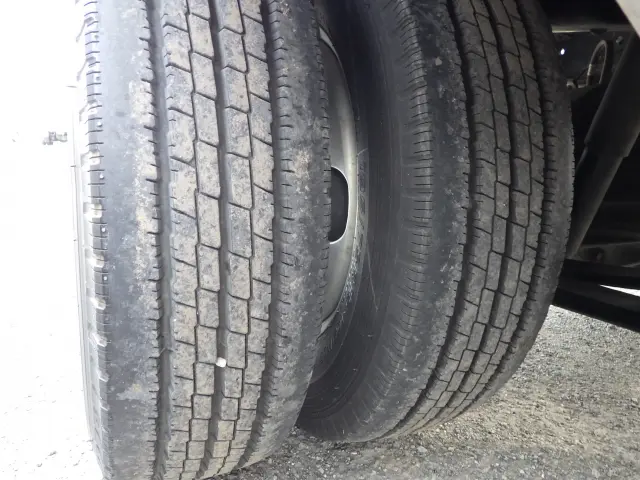 いすゞ エルフ TKG-NJR85A(2WD)の写真30