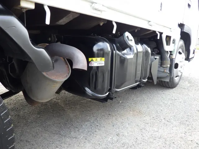 いすゞ エルフ TKG-NJR85A(2WD)の写真35