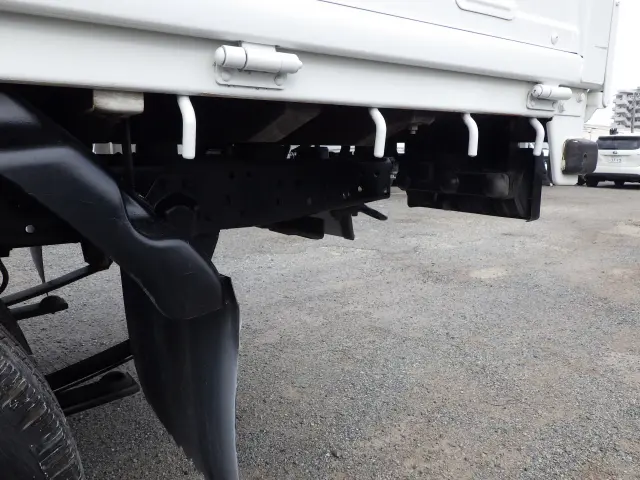 いすゞ エルフ TKG-NJR85A(2WD)の写真41