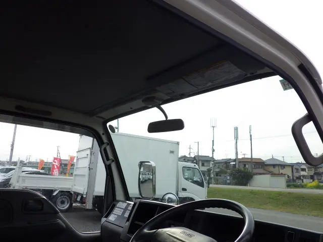 いすゞ エルフ TKG-NJR85A(2WD)の写真19