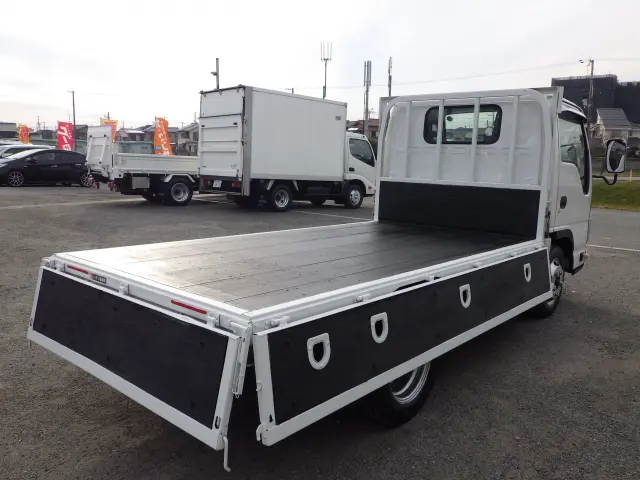 いすゞ エルフ TKG-NJR85A(2WD)の写真23