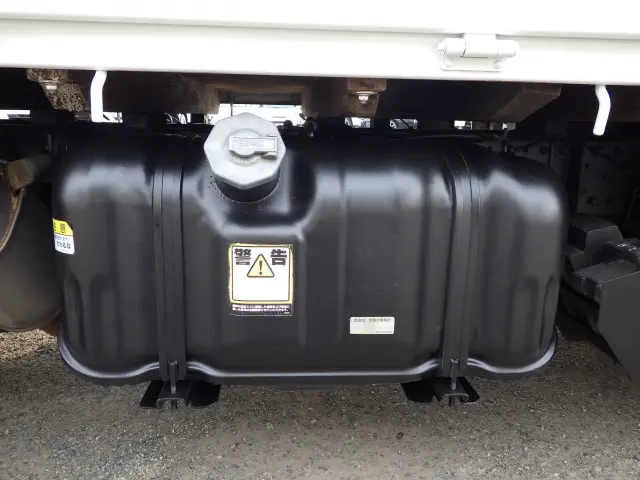 いすゞ エルフ TKG-NJR85A(2WD)の写真32