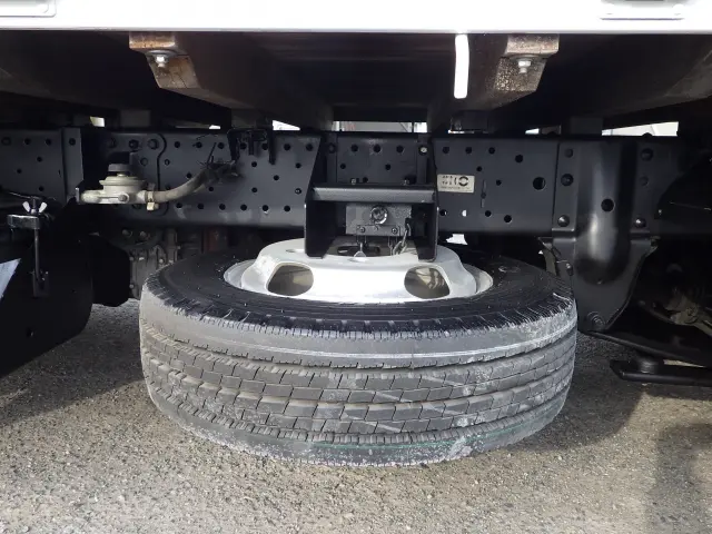 いすゞ エルフ TKG-NJR85A(2WD)の写真38