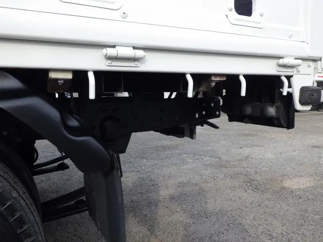 いすゞ エルフ TKG-NJR85A(2WD)の写真41