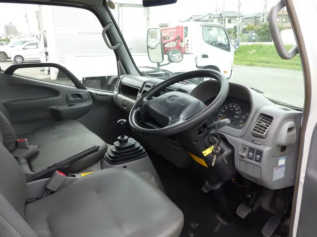 トヨタ ダイナ ABF-TRY230(2WD)の写真6