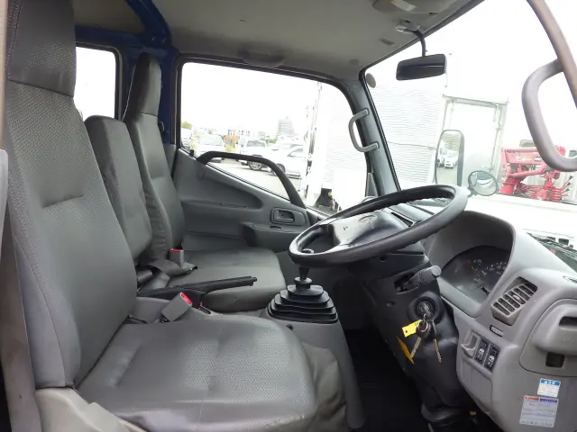 トヨタ ダイナ ABF-TRY230(2WD)の写真7