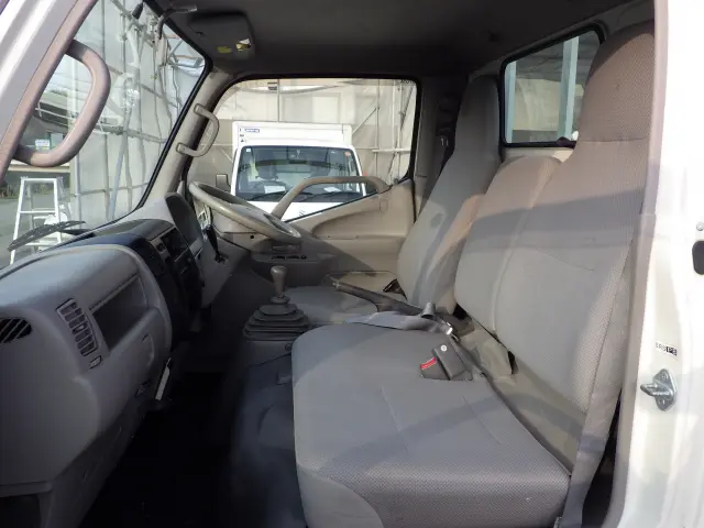 トヨタ ダイナ LDF-KDY231(2WD)の写真8