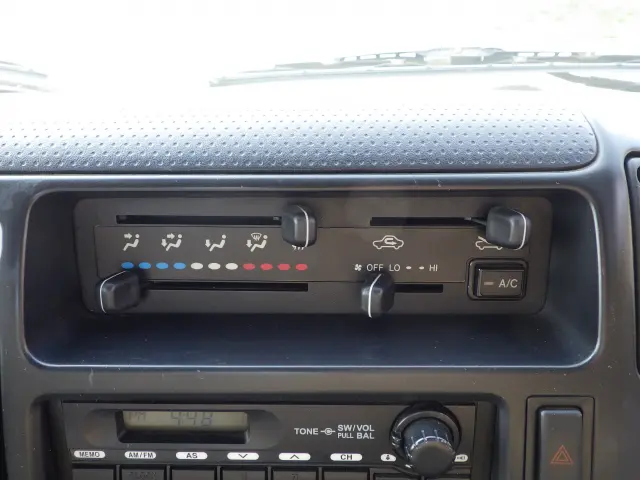 トヨタ ダイナ LDF-KDY231(2WD)の写真11