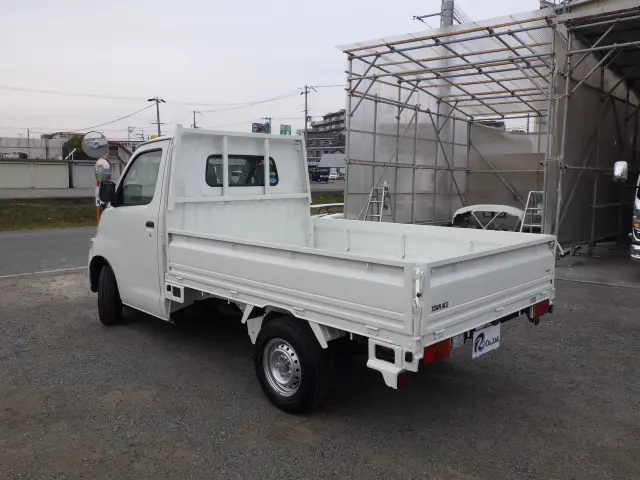 トヨタ タウンエーストラック DBF-S402U(2WD)の写真2