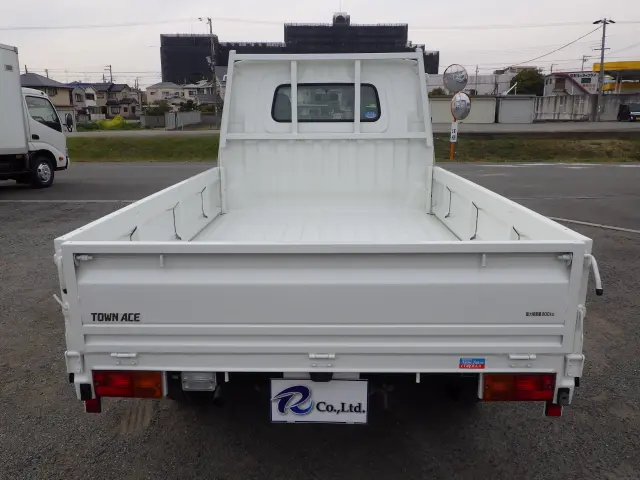 トヨタ タウンエーストラック DBF-S402U(2WD)の写真5