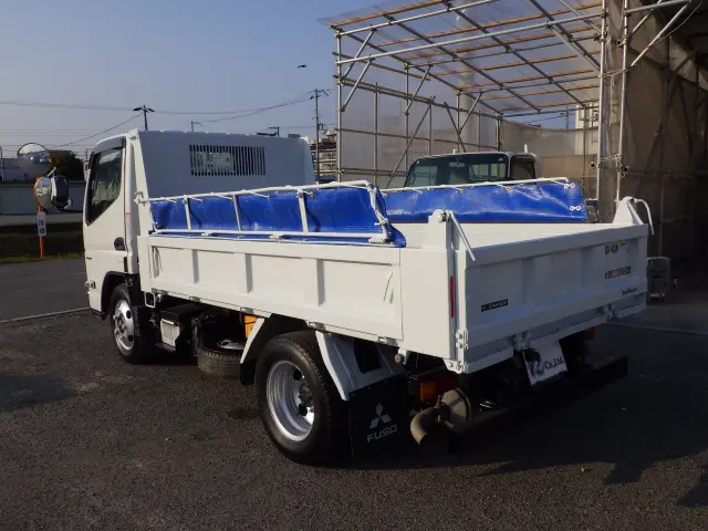 三菱 キャンター 2RG-FBA60(2WD)の写真2