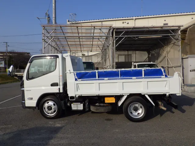 三菱 キャンター 2RG-FBA60(2WD)の写真3