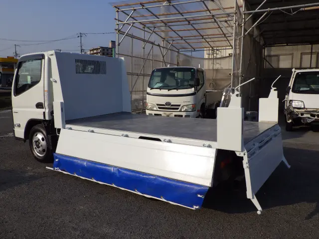 三菱 キャンター 2RG-FBA60(2WD)の写真22