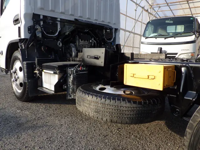 三菱 キャンター 2RG-FBA60(2WD)の写真36