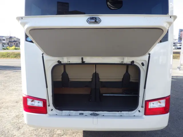 トヨタ コースター SKG-XZB70(2WD)の写真33