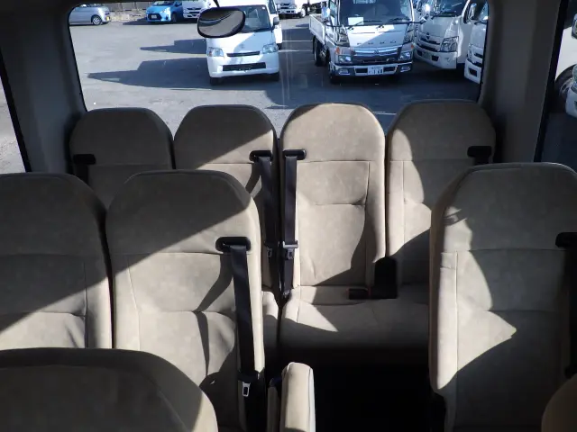 トヨタ コースター SKG-XZB70(2WD)の写真35